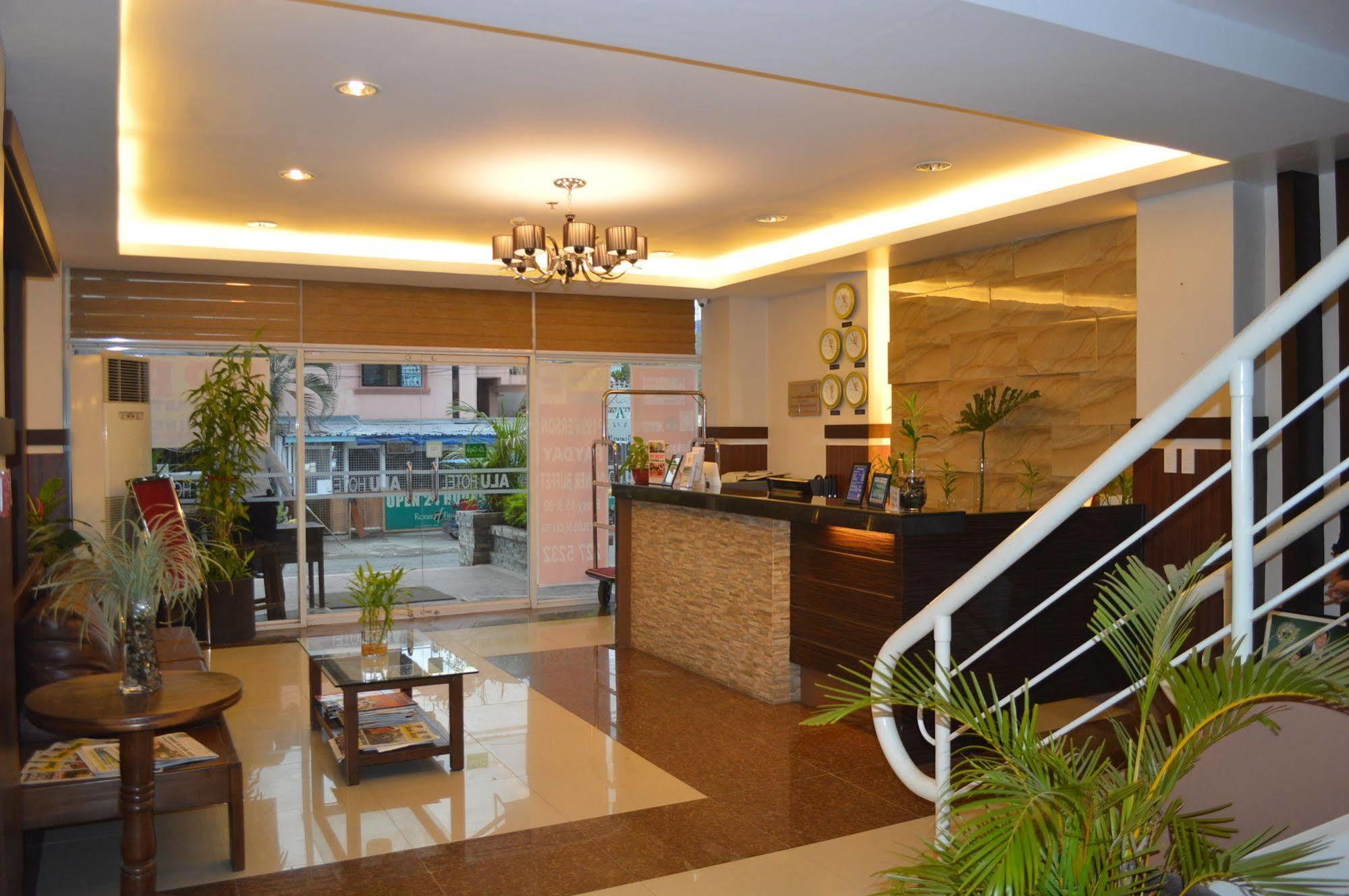 อาลู โฮเต็ล ดาเวา Hotel Davao ภายนอก รูปภาพ